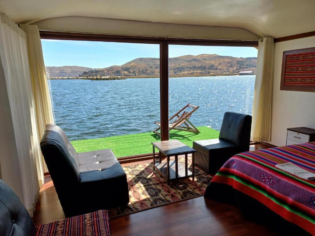 Uros Aruma-Uro On Uros Floating Islands Puno Exterior foto