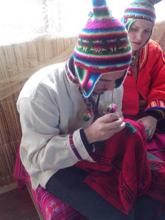 Uros Aruma-Uro On Uros Floating Islands Puno Exterior foto