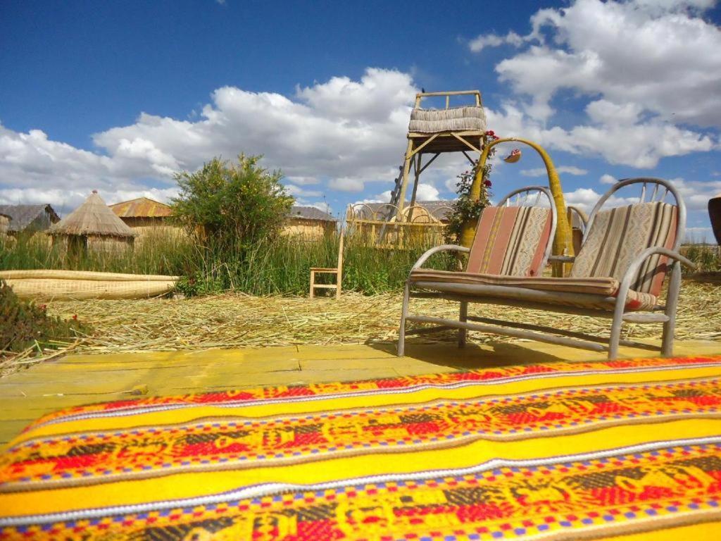 Uros Aruma-Uro On Uros Floating Islands Puno Exterior foto