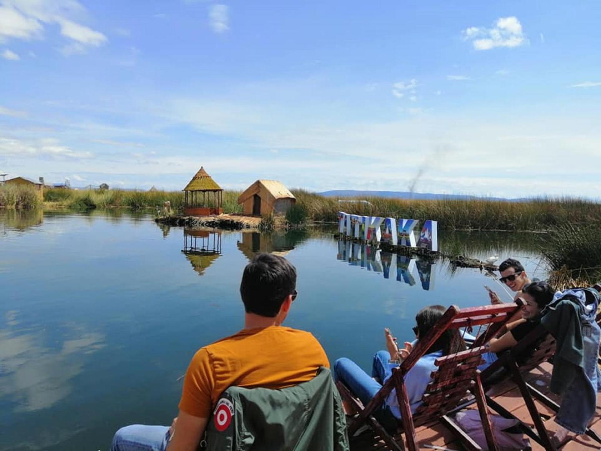 Uros Aruma-Uro On Uros Floating Islands Puno Exterior foto